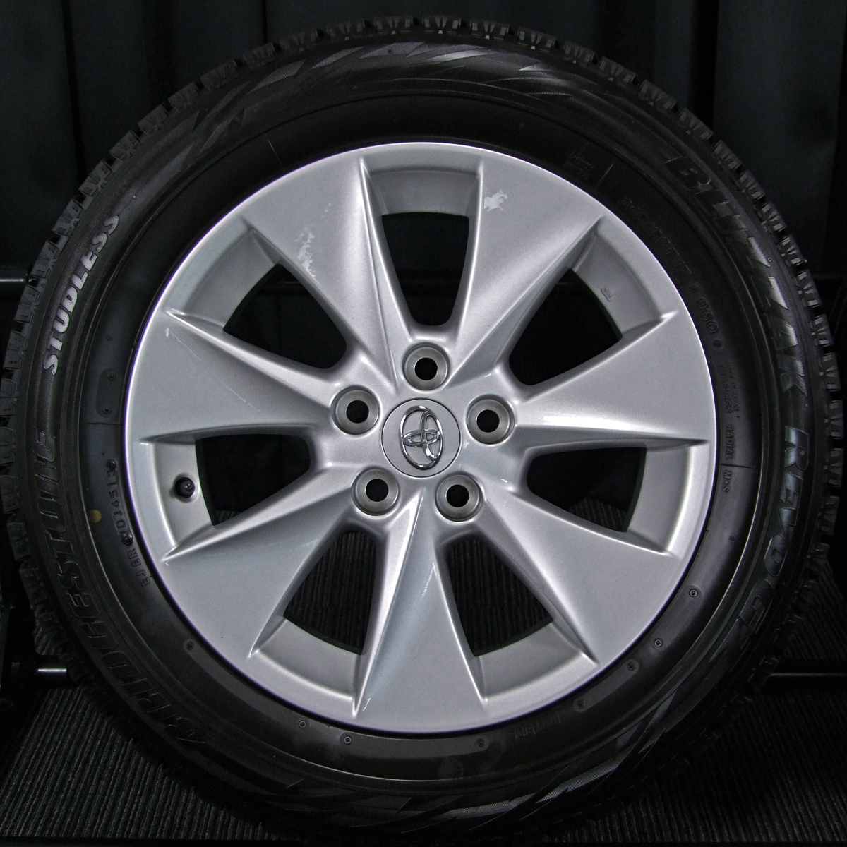 [業販限定販売] [冬用] 4本セット 新品 Laffite LW-06 17インチ 7J+48 特選 SNOW TIRES 215/60R17 エスティマ/C-HR