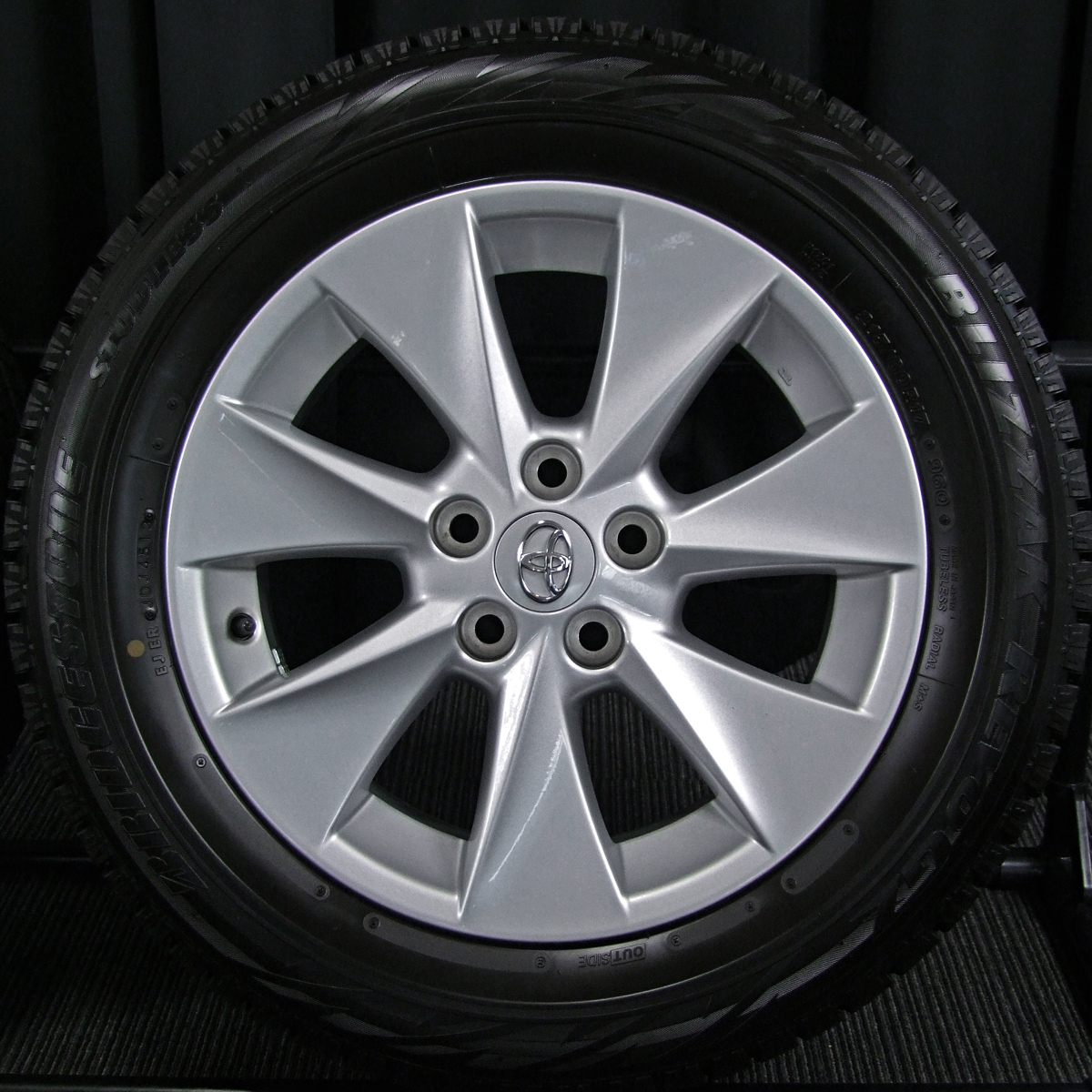 ☆weds製レオニス☆17インチ4本セット☆215/60R17☆ヴェルファイア等