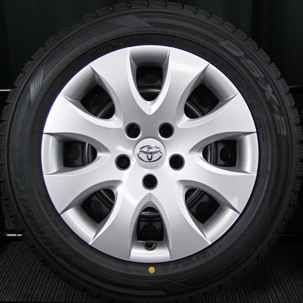 TOYOTA (トヨタ) PRIUS α (プリウスアルファ) 純正 16×6.5J(+39)PCD114