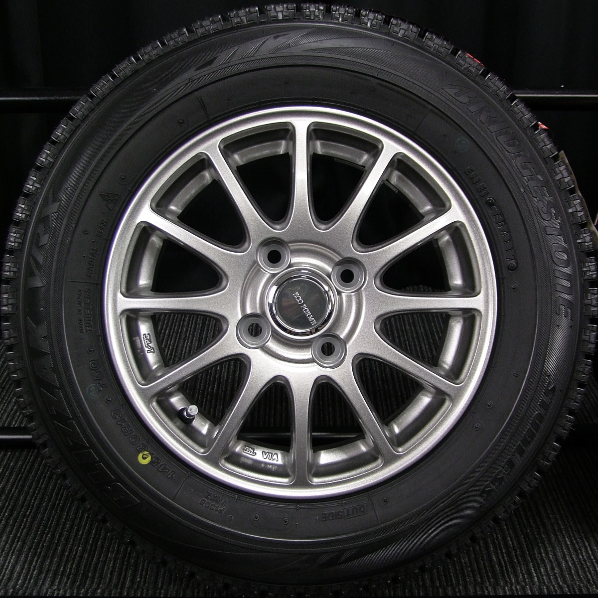 スタッドレス ECO FORME エコフォルムSE-12+ ダンロップ ウィンターMAXX SJ8 [ 225/60R17 ] 8.5/8分山★ アウトバック XV 等にstwt17