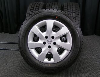 CT 30 50系 プリウス ウィッシュ 輸入スタッドレスタイヤ 195