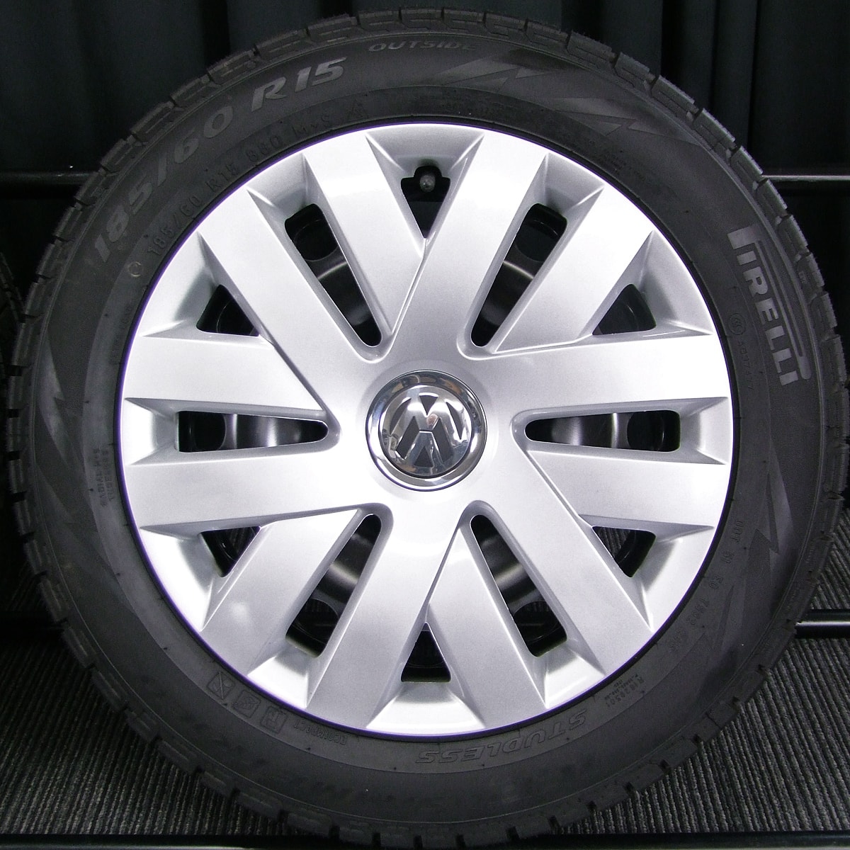 VOLKSWAGEN (フォルクスワーゲン) POLO (ポロ) 純正 15×6J(+38)PCD100