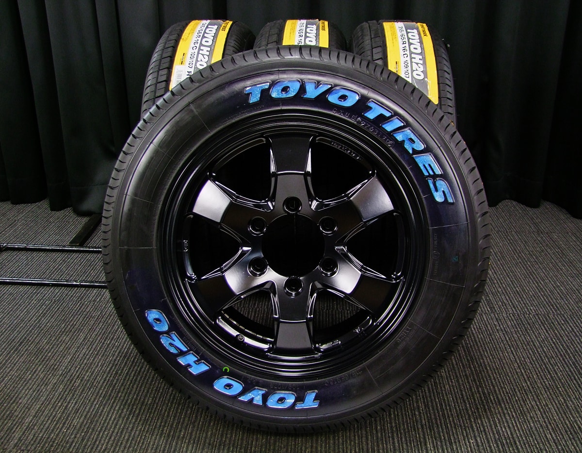 WEDS (ウェッズ) WINSNER (ウィンズナー) 16×7J(+37)PCD139.7-6H リメイク マットブラック TOYO TIRES ( トーヨータイヤ) TOYO H20 新品 215/65R16C 109/107R 8PR タイヤホイール 4本 [16tas071] |  カートレード21