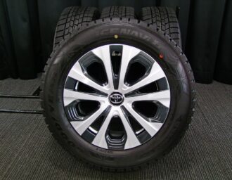 TOYOTA (トヨタ) PRIUS (プリウス) PHV 純正 15×6.5J(+40)PCD100-5H シルバー GOODYEAR (グッドイヤー)  ICENAVI6 (アイスナビ6) 195/65R15 中古 スタッドレス タイヤホイール 4本 [15gaw072] | カートレード21