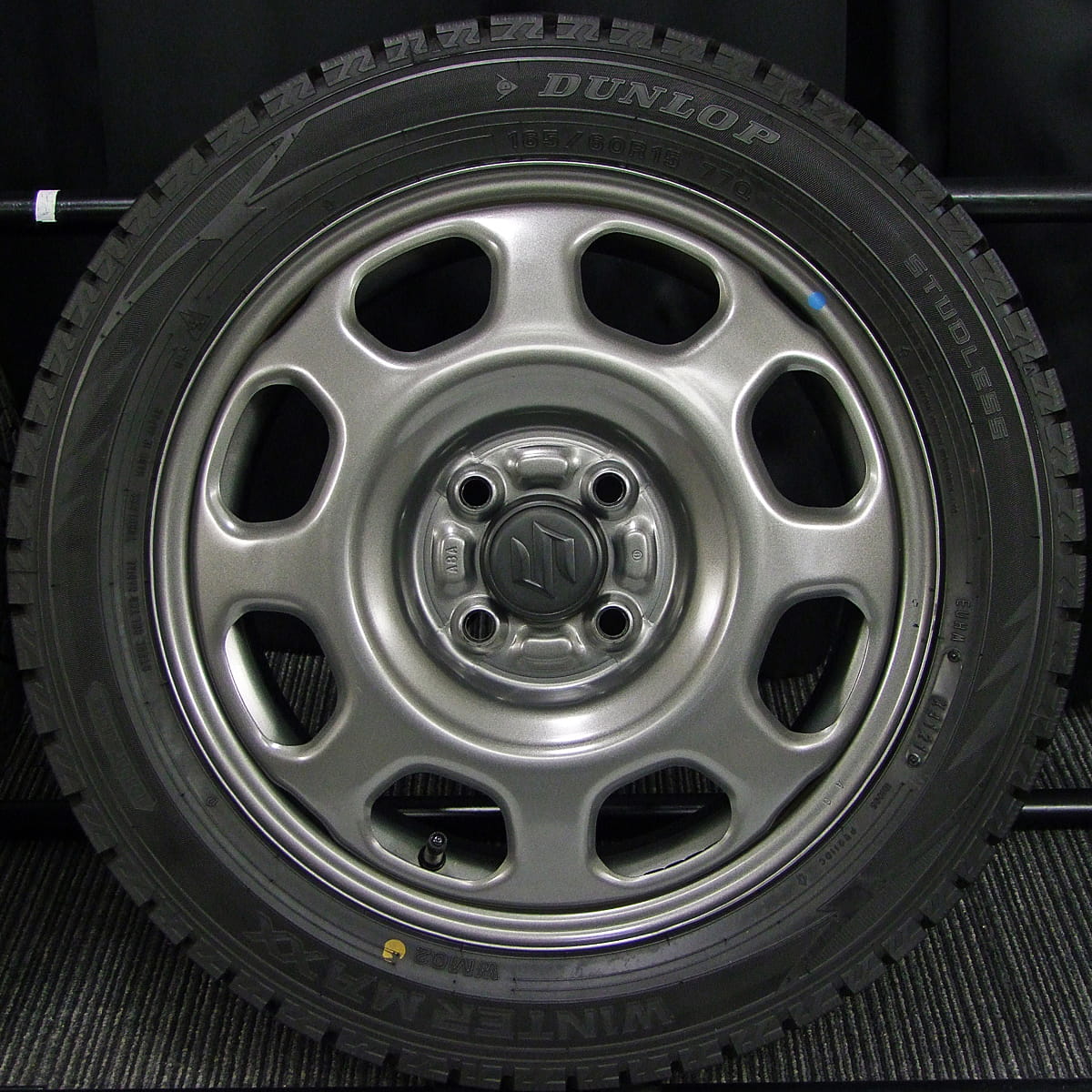 DUNLOP 165/60R15 WINTER MAXX ４本ハスラー SUZUKI (スズキ) HUSTLER (ハスラー) 純正 15×4.5J(+45)PCD100-4H